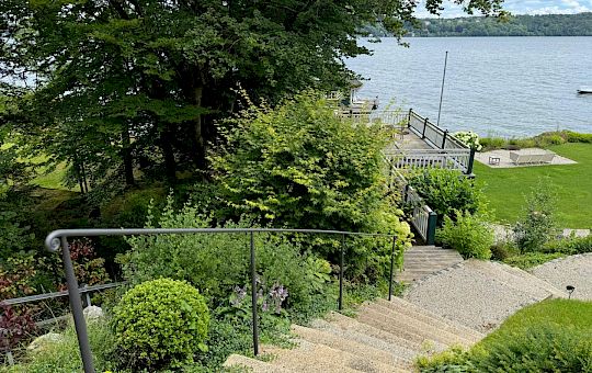Marietta Strasoldo Garden Design - Starnberger See - Main Gallery - a88a1f31-ae8d-494b-b99b-ded3b8a6b8a4.jpg